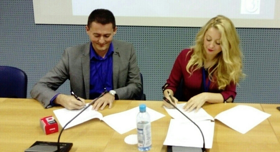 C3I & E-security signing the Memorandum of Understanding and Partnership Igor Franc and Ljubica Pendaroska
